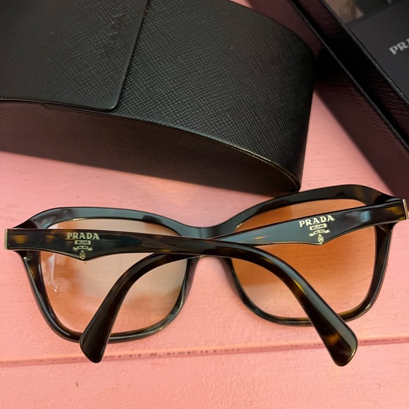 Prada Sunglasses - Picture 8 of 8